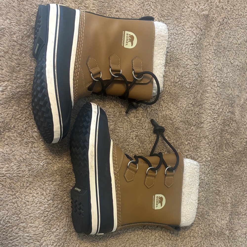 Sorel Kids' Brown and Black Snow Boots